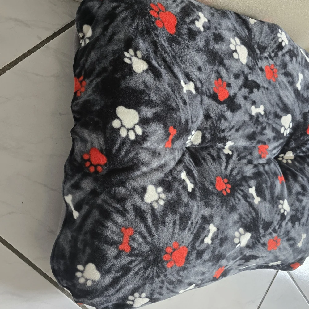 Black and Red Pet Bed with Paw Print Design New Large 33x28 Inches